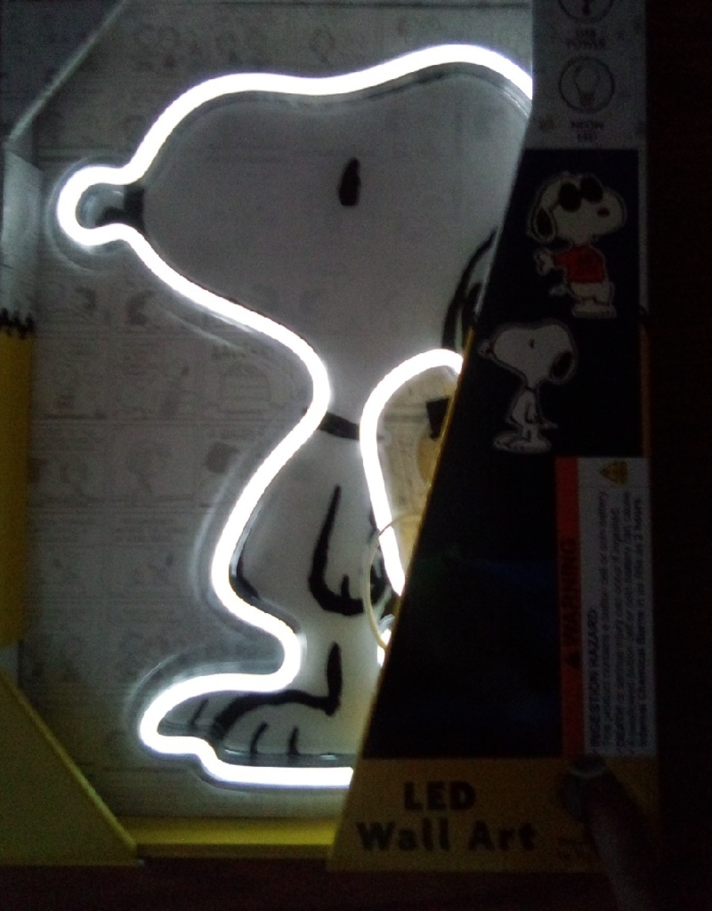 Peanuts L.E.D. Wall Art